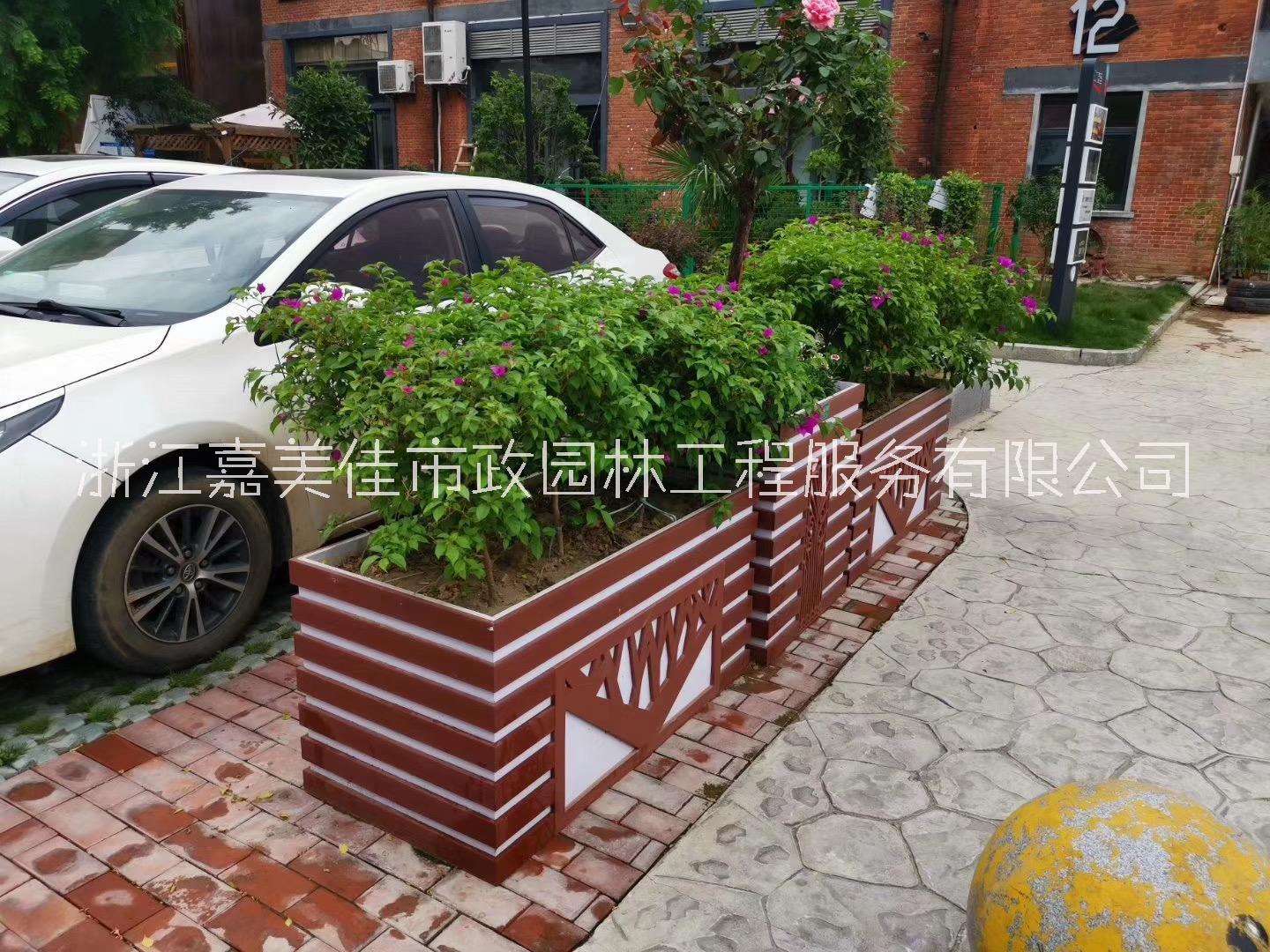 PVC幸福樹花箱  廠家定制新款花箱  市政工程景觀綠化  商場(chǎng)物業(yè)廣場(chǎng)學(xué)校