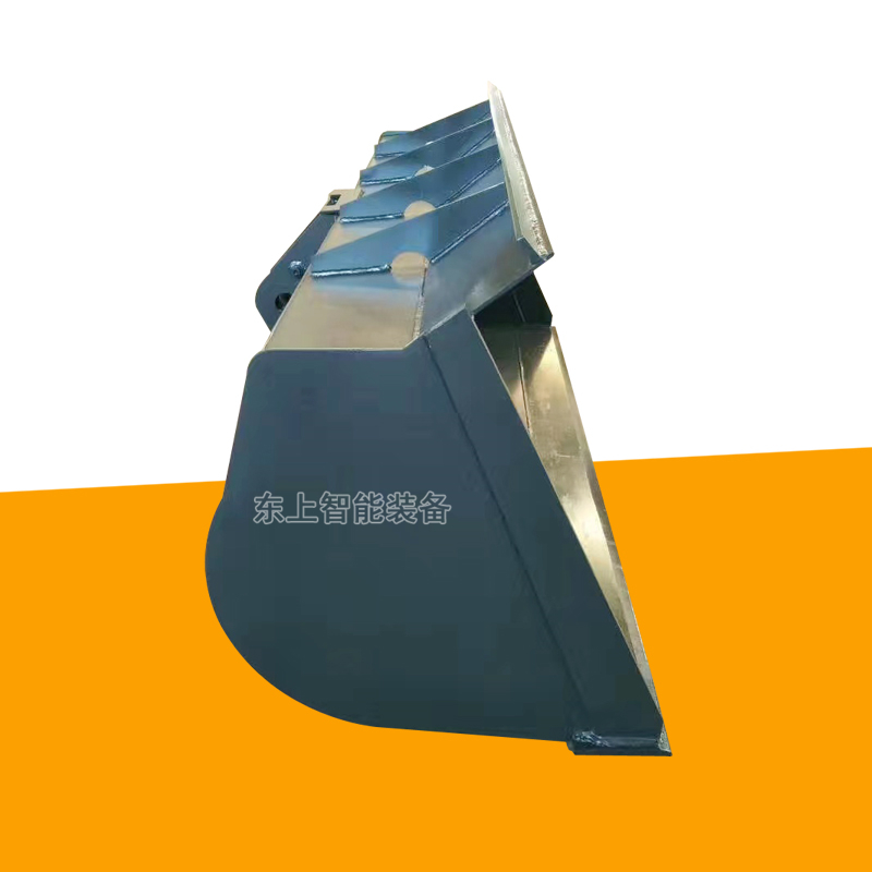 柳工833標(biāo)準(zhǔn)鏟斗1.7方裝載機斗835 836鏟斗配件