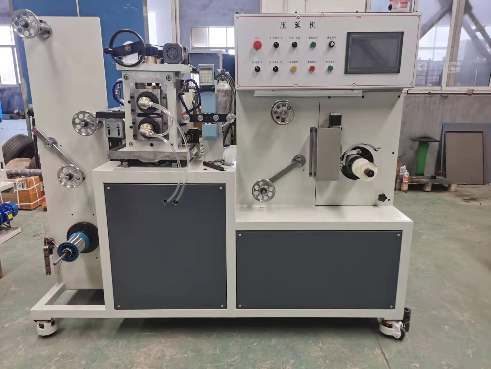 鐵財機械生產(chǎn)自動控制尺寸0.035不銹鋼碳鋼扁絲機