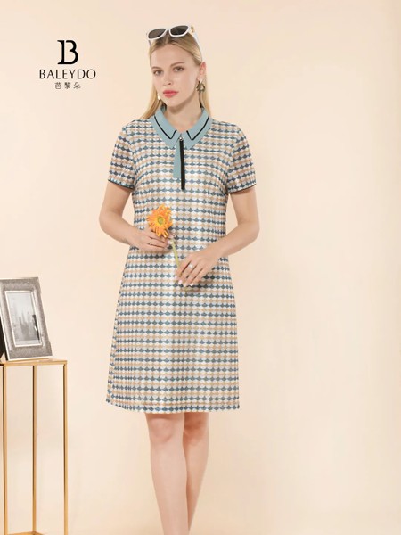 三標(biāo)齊全 芭黎朵 2022品牌折扣女裝尾貨一手貨源批發(fā)