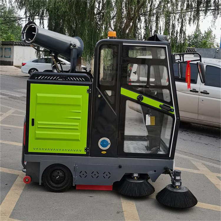 小型清掃車 環(huán)衛(wèi)小型駕駛式電動掃路車 車間吸塵清掃車 小區(qū)物業(yè)清掃車