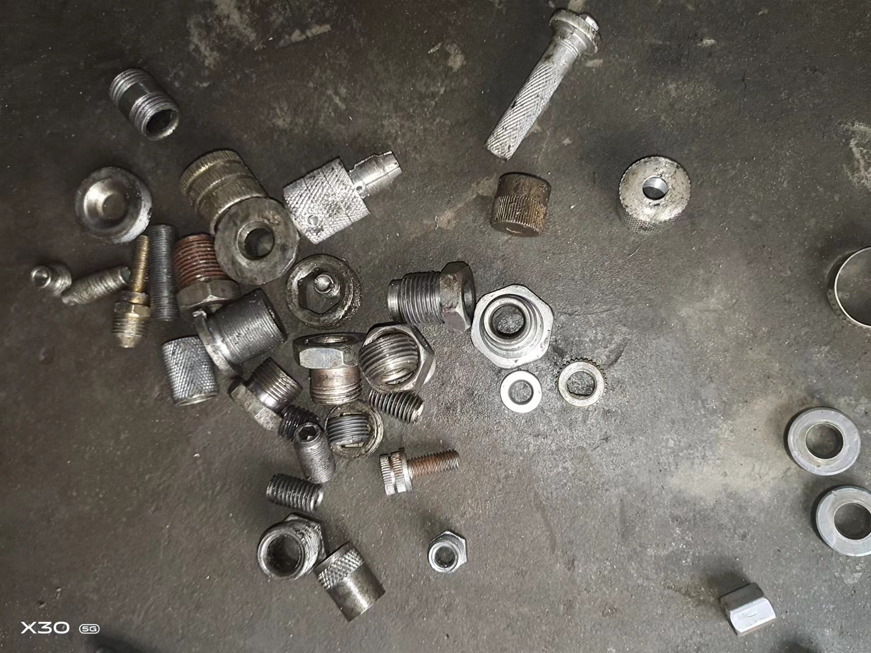 各類非標(biāo)螺絲螺母定制廠家