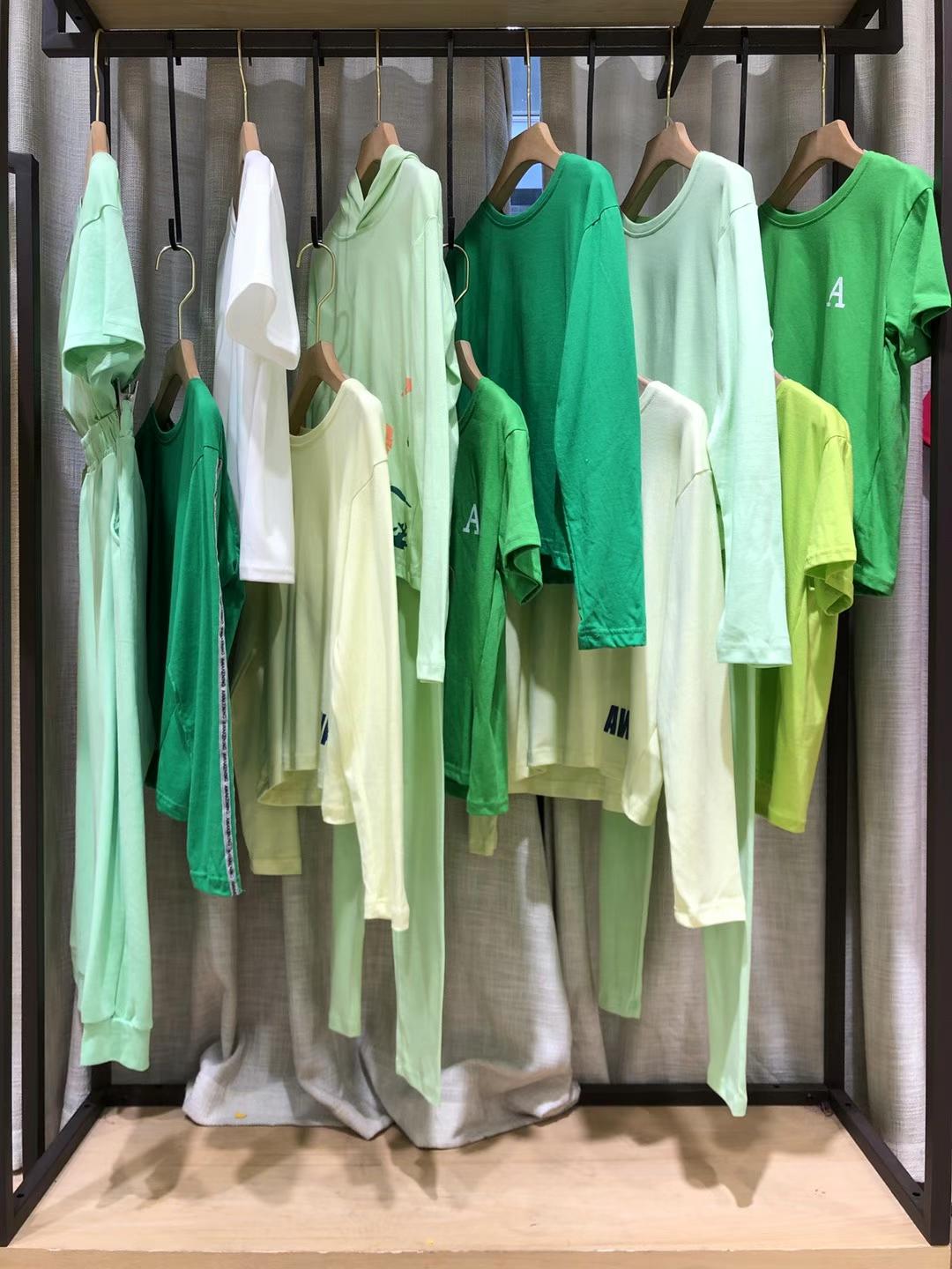 淘寶直播品牌女裝喚覺(jué)A牌22春深圳高 端原創(chuàng)設(shè)計(jì)師品牌折扣女裝批發(fā)市場(chǎng) 庫(kù)存女裝批發(fā)