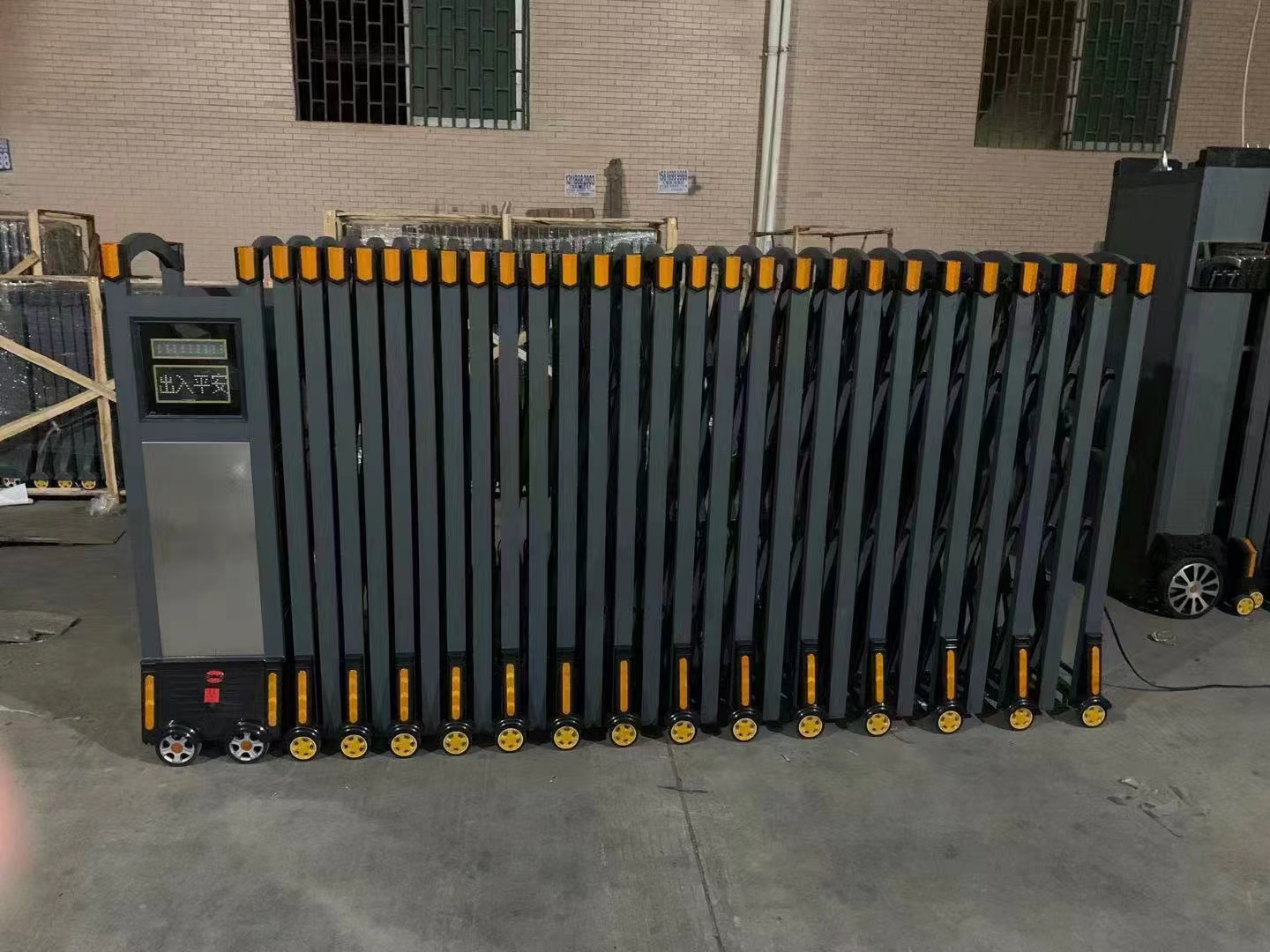 工廠伸縮大門定制-廠家-銷售-報價