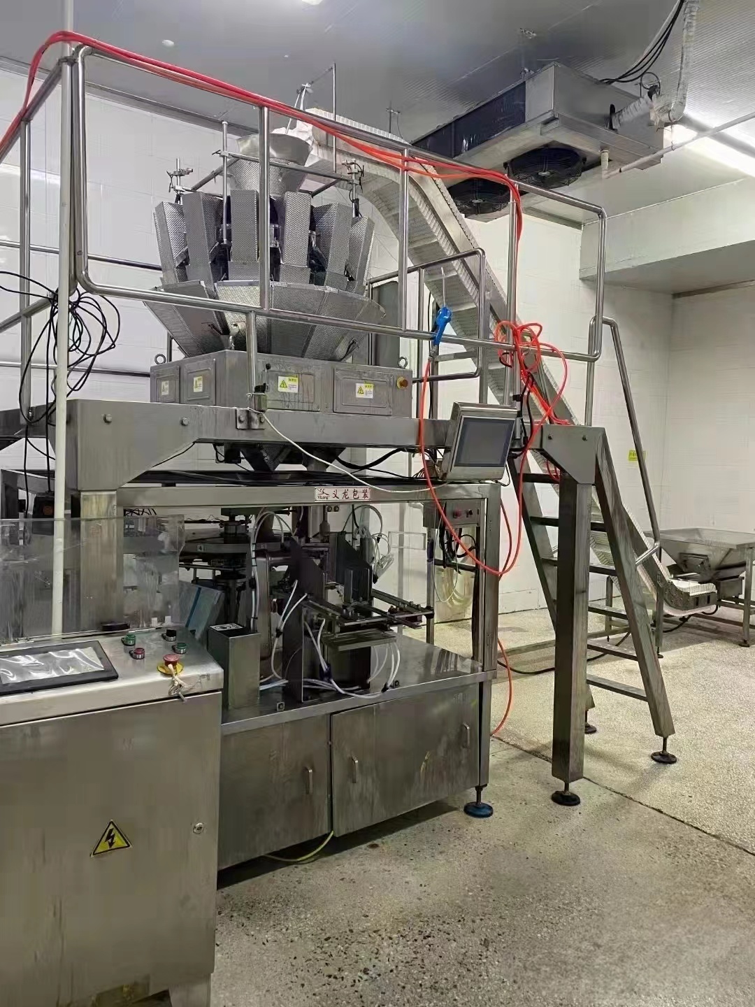 蘇州二手給袋式包裝機(jī)價(jià)格哪家便宜，二手給袋式包裝機(jī)供應(yīng)商