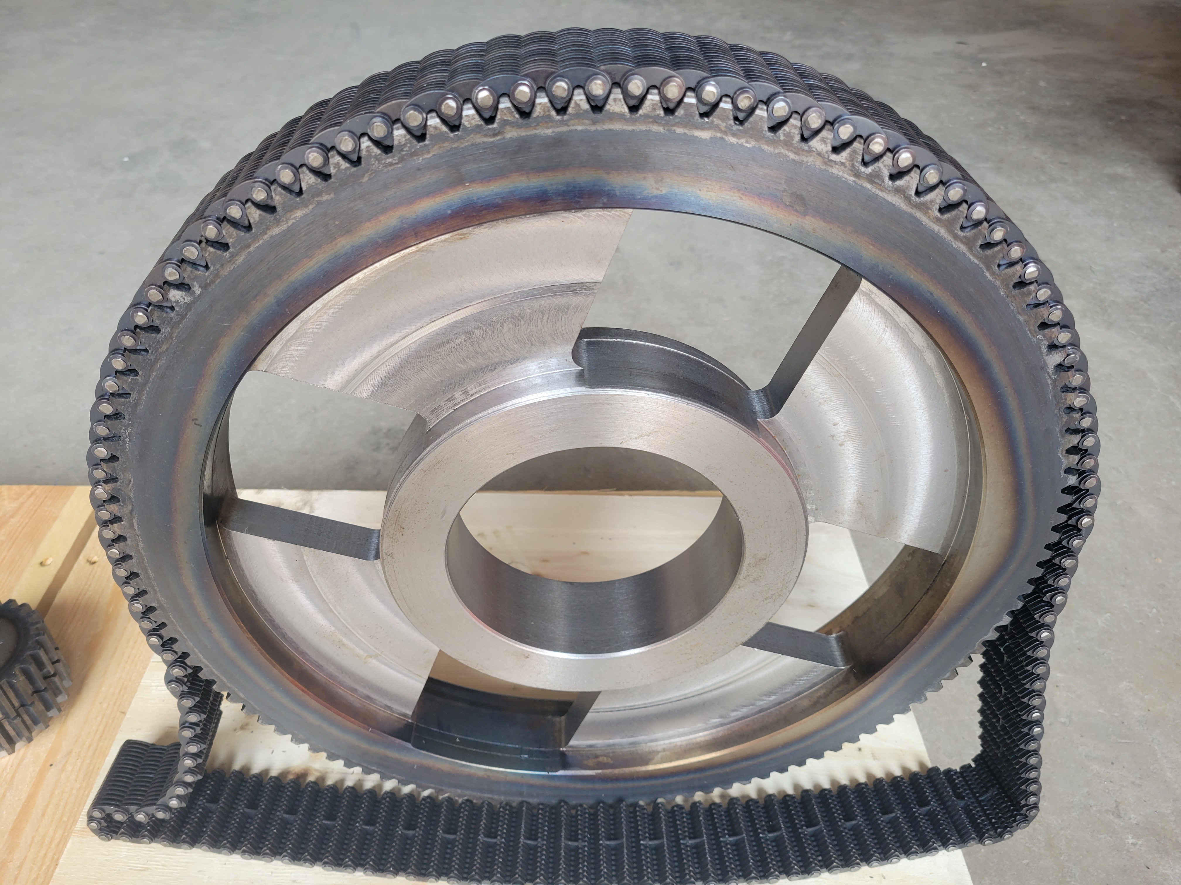 CL08 節(jié)距12.7毫米 內(nèi)導(dǎo)31片齒形鏈條鏈輪 高速靜音傳動(dòng) 非標(biāo)定制