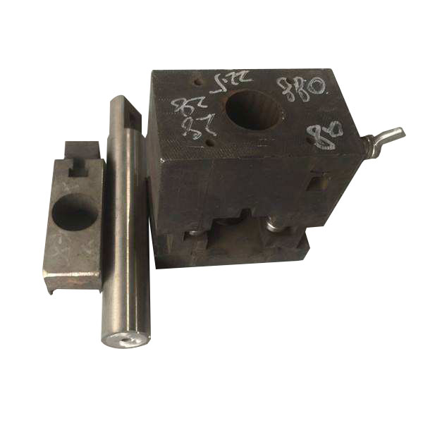 沖孔沖孔機(jī)模具生產(chǎn)廠家   沖孔機(jī)模具哪里有