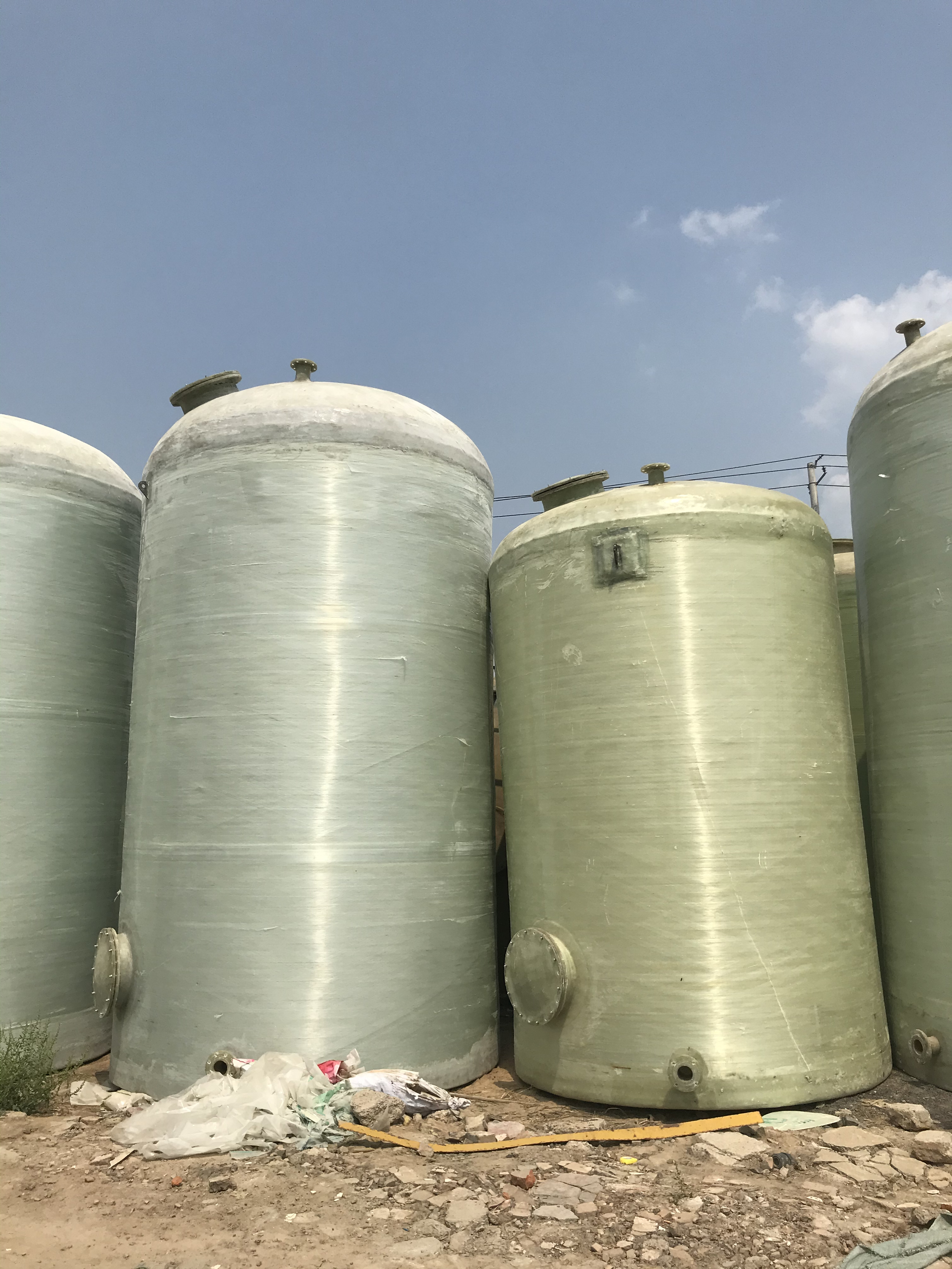 二手污水廢水100立方玻璃鋼儲(chǔ)藏罐 60立方玻璃鋼立臥式鹽酸儲(chǔ)罐 化工容器立式攪拌罐大型玻璃鋼儲(chǔ)罐