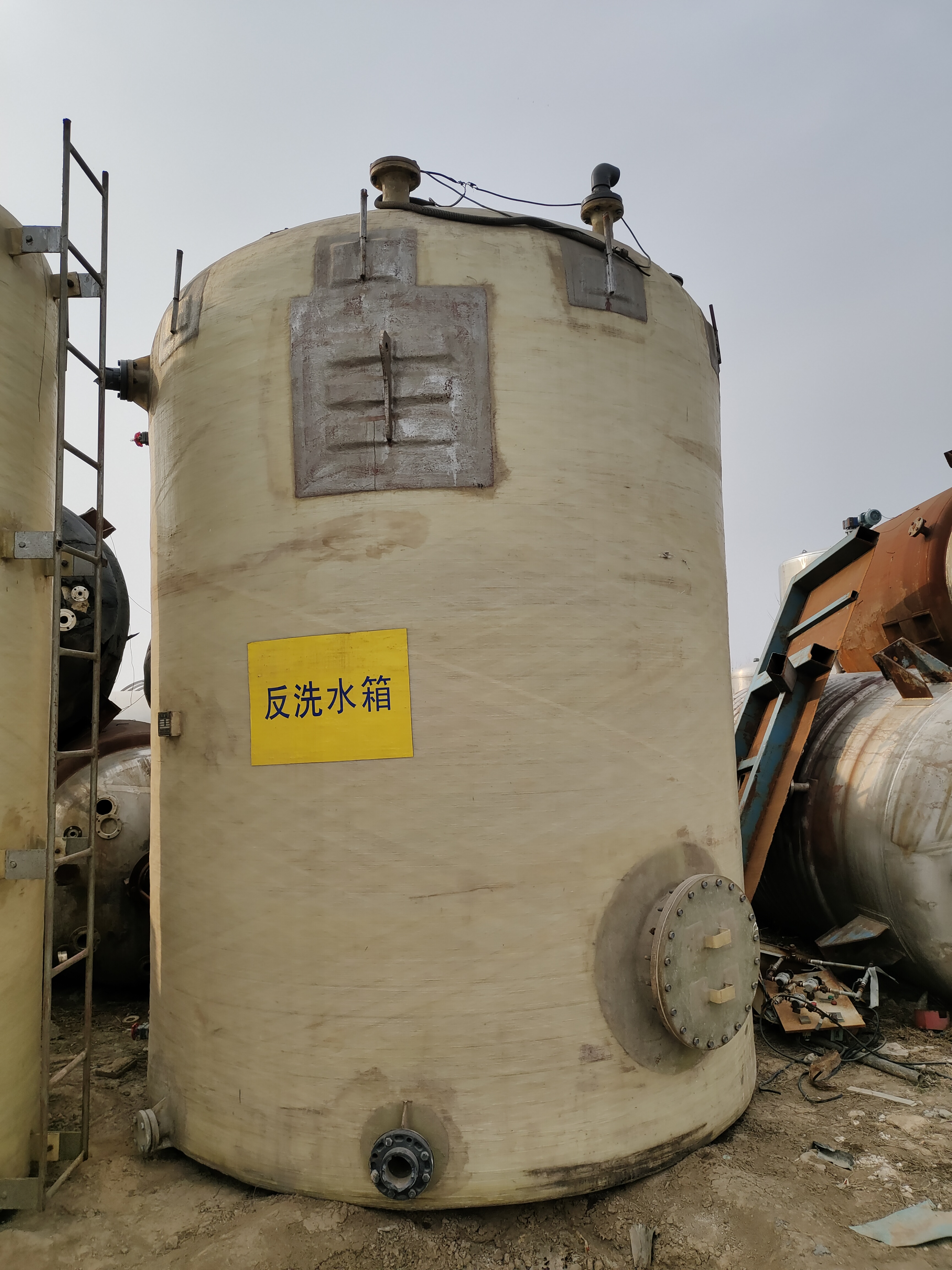 二手污水廢水100立方玻璃鋼儲(chǔ)藏罐 60立方玻璃鋼立臥式鹽酸儲(chǔ)罐 化工容器立式攪拌罐大型玻璃鋼儲(chǔ)罐