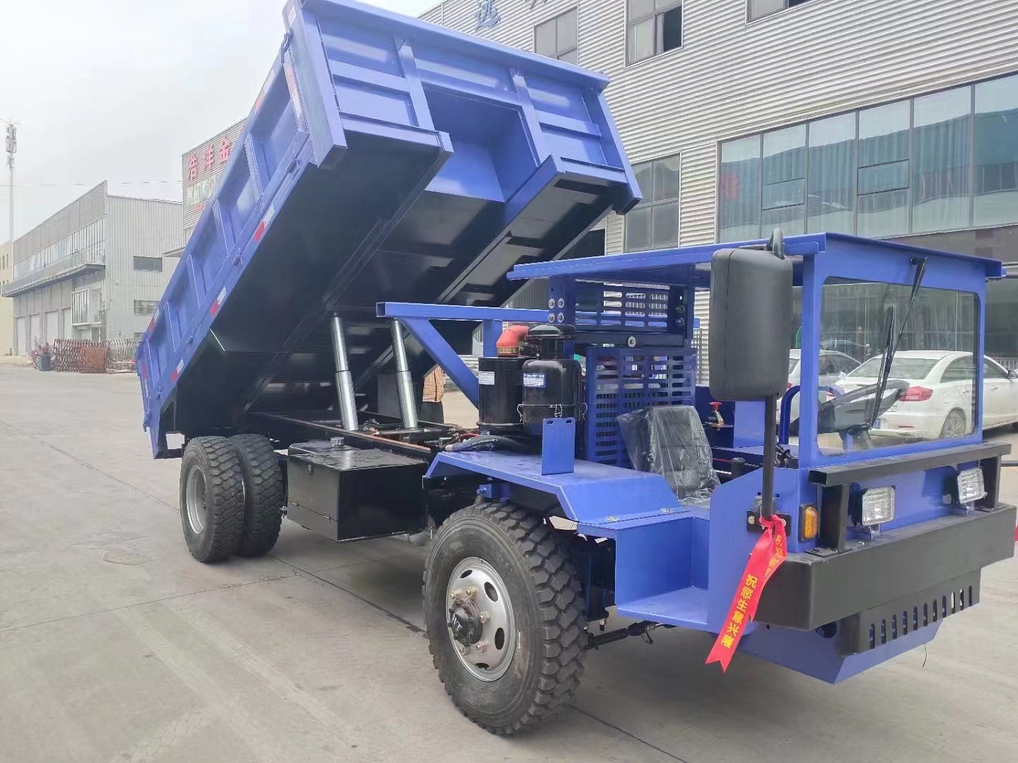 東風(fēng)尖頭豪華駕駛運輸車 四不像運輸車 農(nóng)用四驅(qū)爬山王