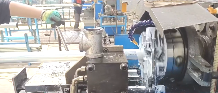 廠家供應(yīng)鋼管套絲