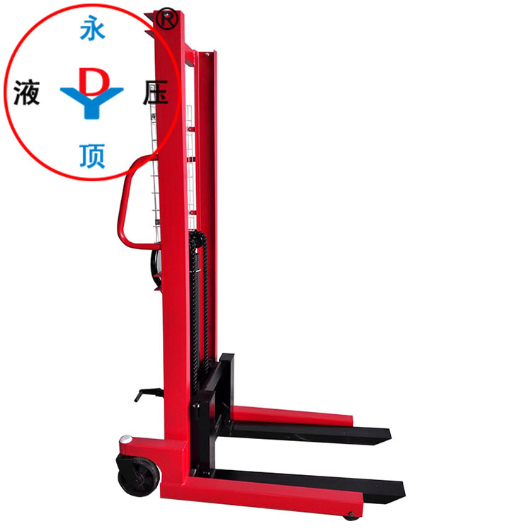 泰興1噸手動(dòng)液壓堆高車 提升1.6米裝卸搬運(yùn)叉車