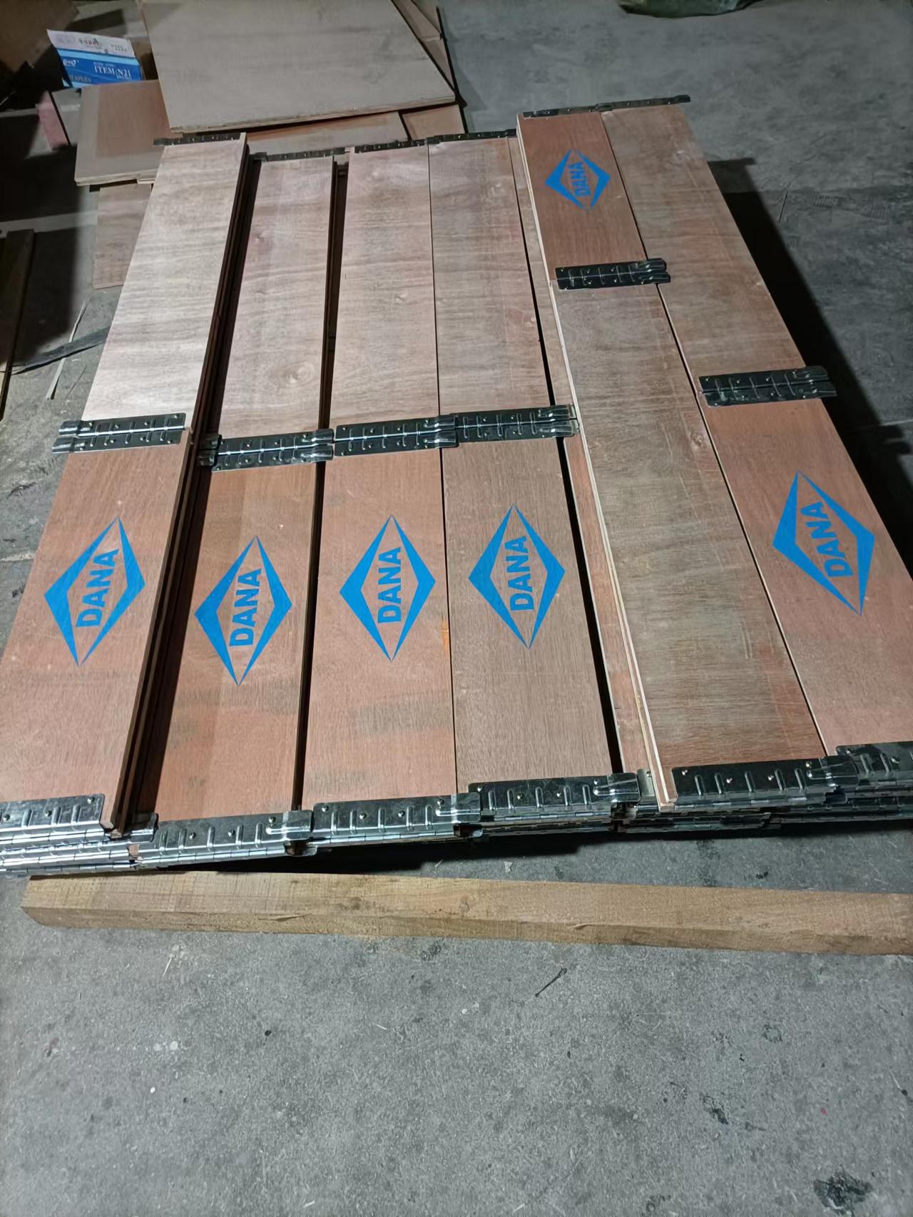 鋼邊箱定制，供應(yīng)鋼邊箱，木質(zhì)包裝鋼邊，無錫楚豐木制品有限公司