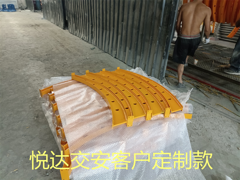 防護網隔離欄隔離墩城市道路護欄