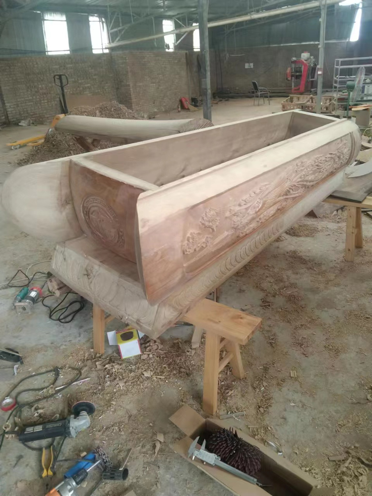 專(zhuān)業(yè)定制陰沉金絲楠木棺材定做手工棺材