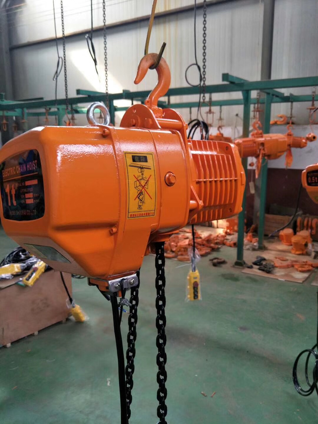 上海宇雕起重7.5T9m運(yùn)行式快速葫蘆現(xiàn)貨