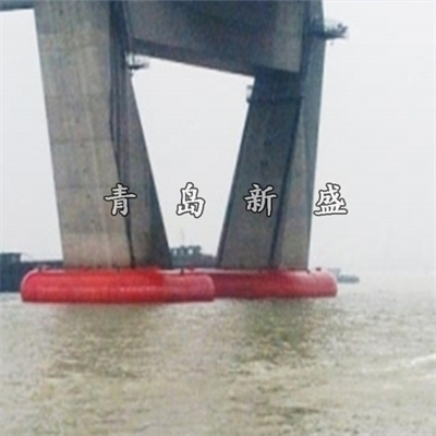 sf鋼覆復(fù)合材料自浮式防撞設(shè)施