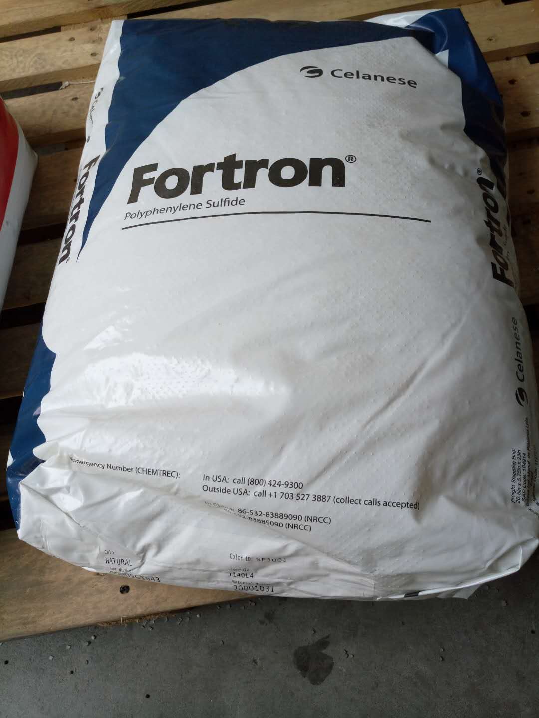 無鹵阻燃V0 40%玻纖增強PPS Fortron1140L4