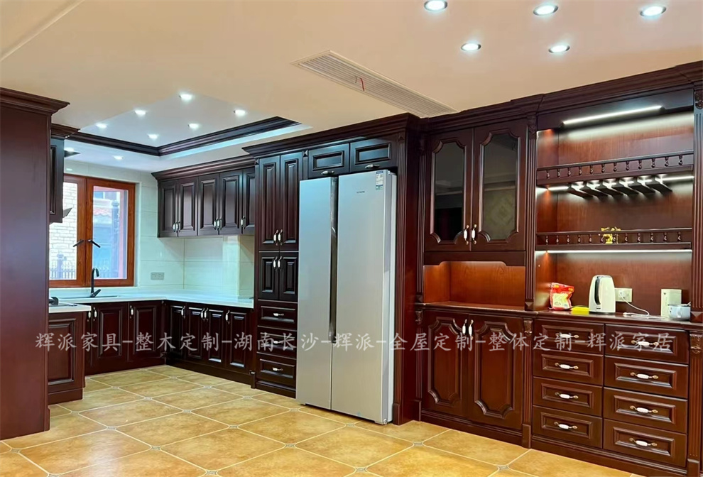 長沙整屋原木家具定制工廠 長沙全屋原木家具價(jià)格 原木書柜 博古架訂制進(jìn)口材料