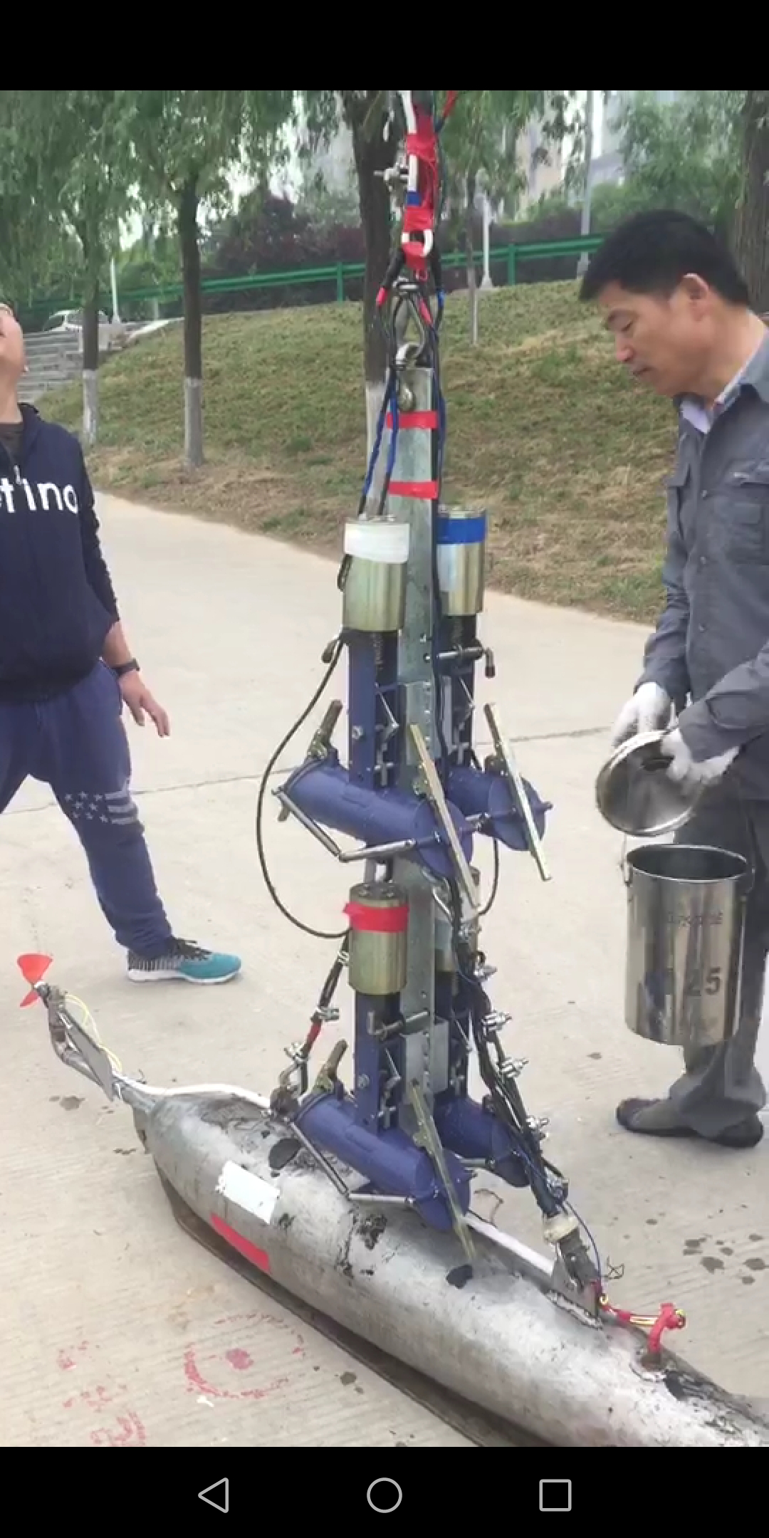 XUZ-DC多倉(cāng)遙控橫式采樣器2倉(cāng)4倉(cāng)8倉(cāng)采樣器