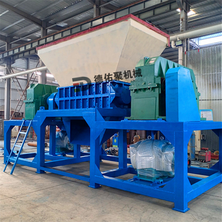 廢金屬撕碎機(jī) 鋼模板剪碎機(jī) 2米雙軸撕碎機(jī) 廢鐵廢鋼撕碎粉碎機(jī)