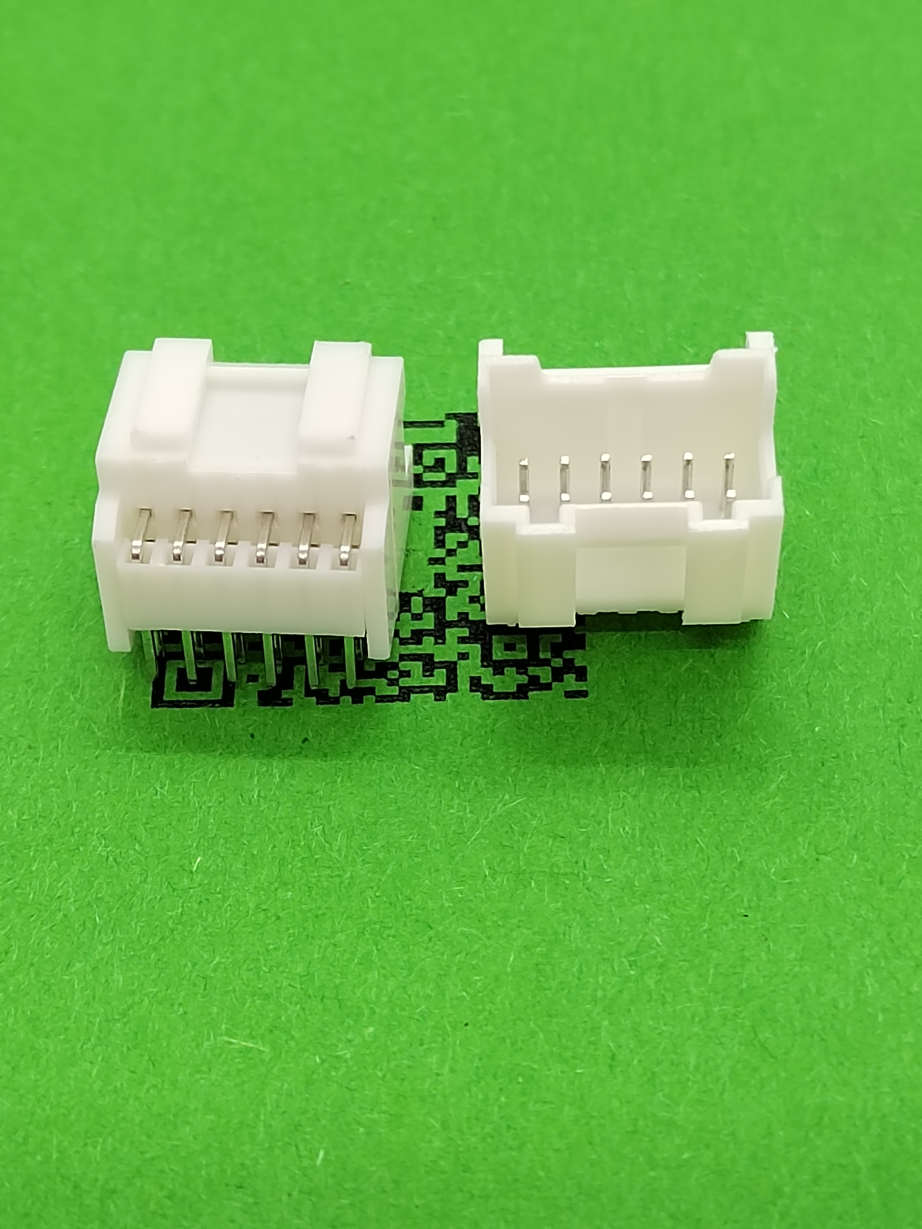 SPH2.0帶卡扣條形連接器
