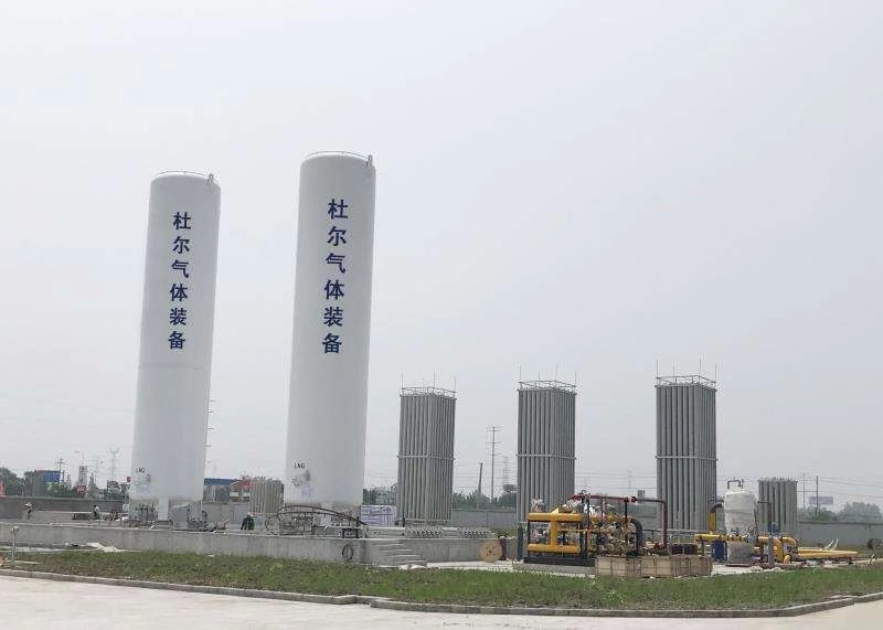 鋼構廠液氧儲罐的選型 30立方液氧儲罐壓力配置