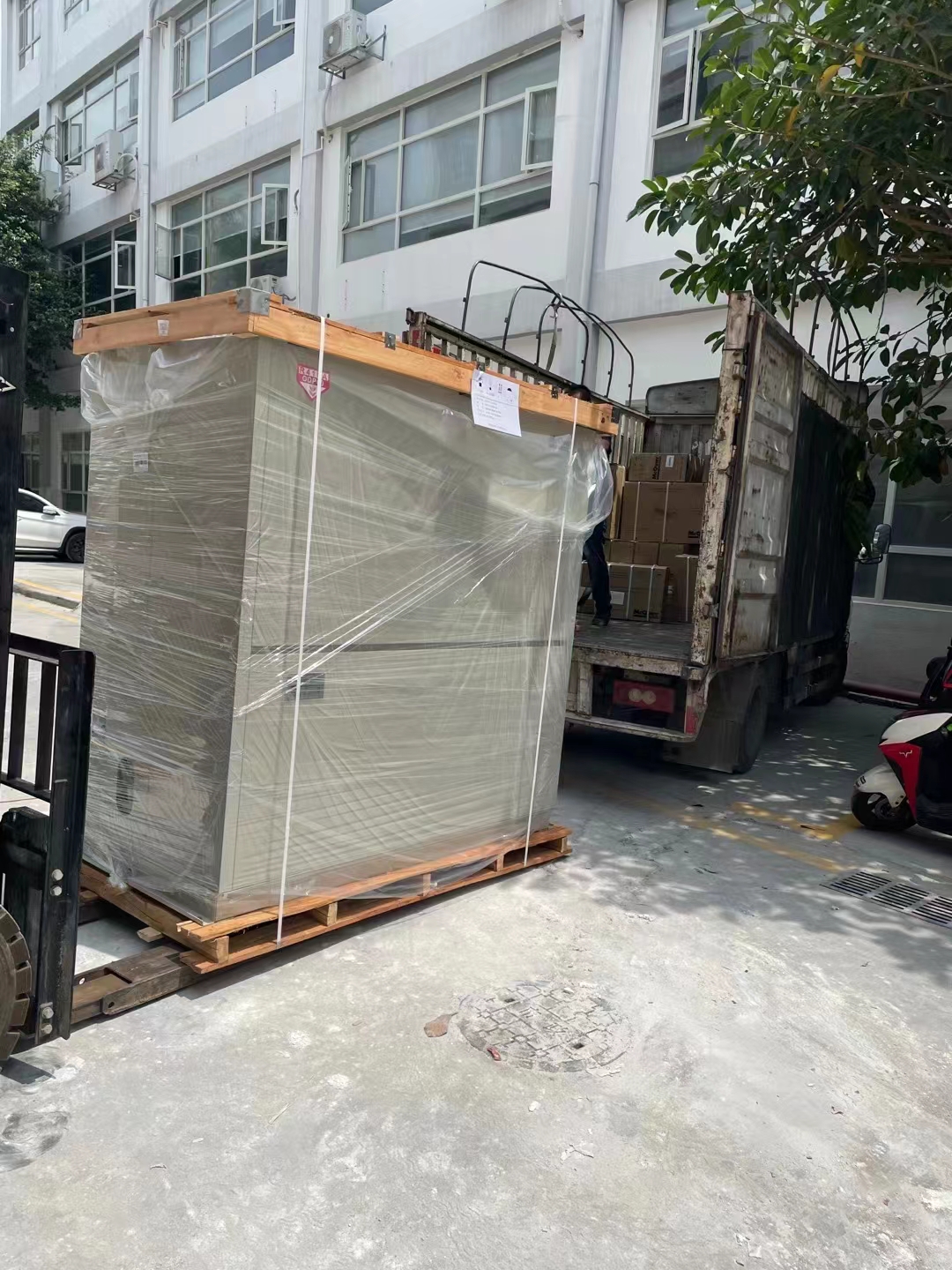 麥克維爾空調  深圳囤貨商 麥克維爾水冷柜機 現(xiàn)貨銷售