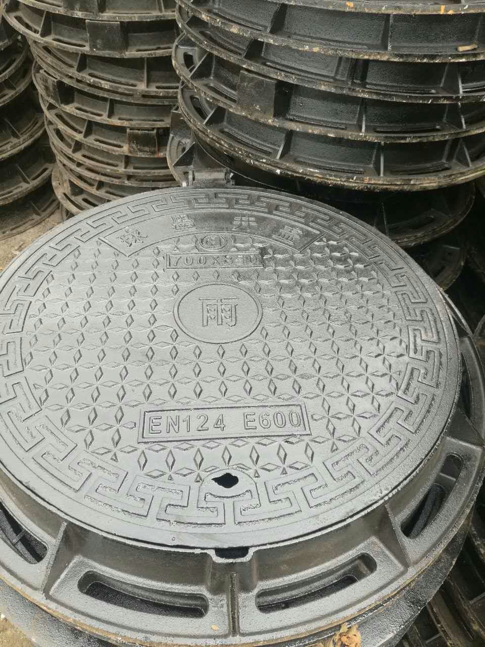 供應(yīng)四川井蓋 球墨鑄鐵井蓋 防盜井蓋