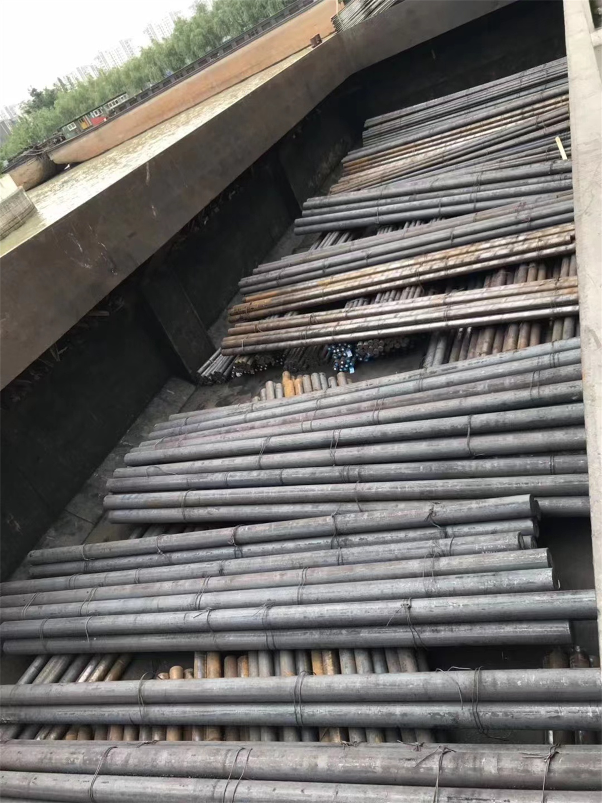 圓鋼20CRMO 35CRMO 42CRMO 供應(yīng)商 無(wú)錫圓鋼 批發(fā)價(jià)格