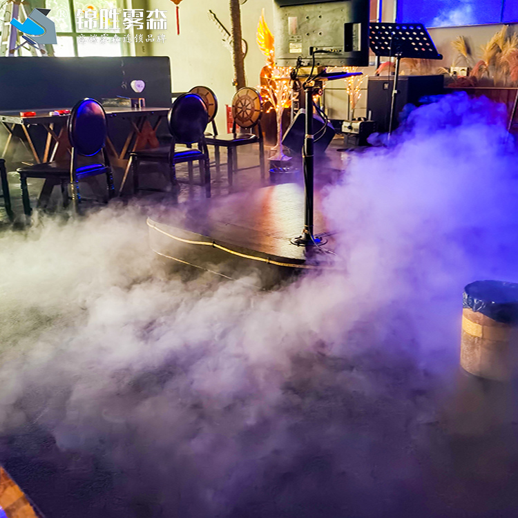 錦勝霧森降溫的噴霧  錦勝霧森北極熊降溫噴霧系統(tǒng)適用于空調(diào)外機(jī)，步行街、商業(yè)廣場(chǎng)