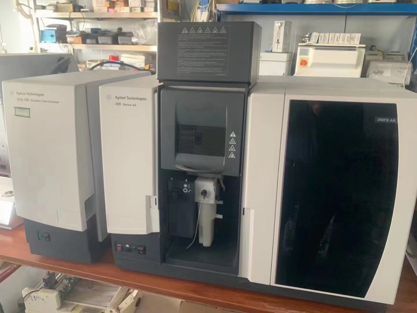 轉(zhuǎn)讓v型混合機(jī)價(jià)格-轉(zhuǎn)讓v型混合機(jī)廠-轉(zhuǎn)讓三維混合機(jī)價(jià)格-轉(zhuǎn)讓三維混合機(jī)廠- 轉(zhuǎn)讓螺帶混合機(jī)價(jià)格