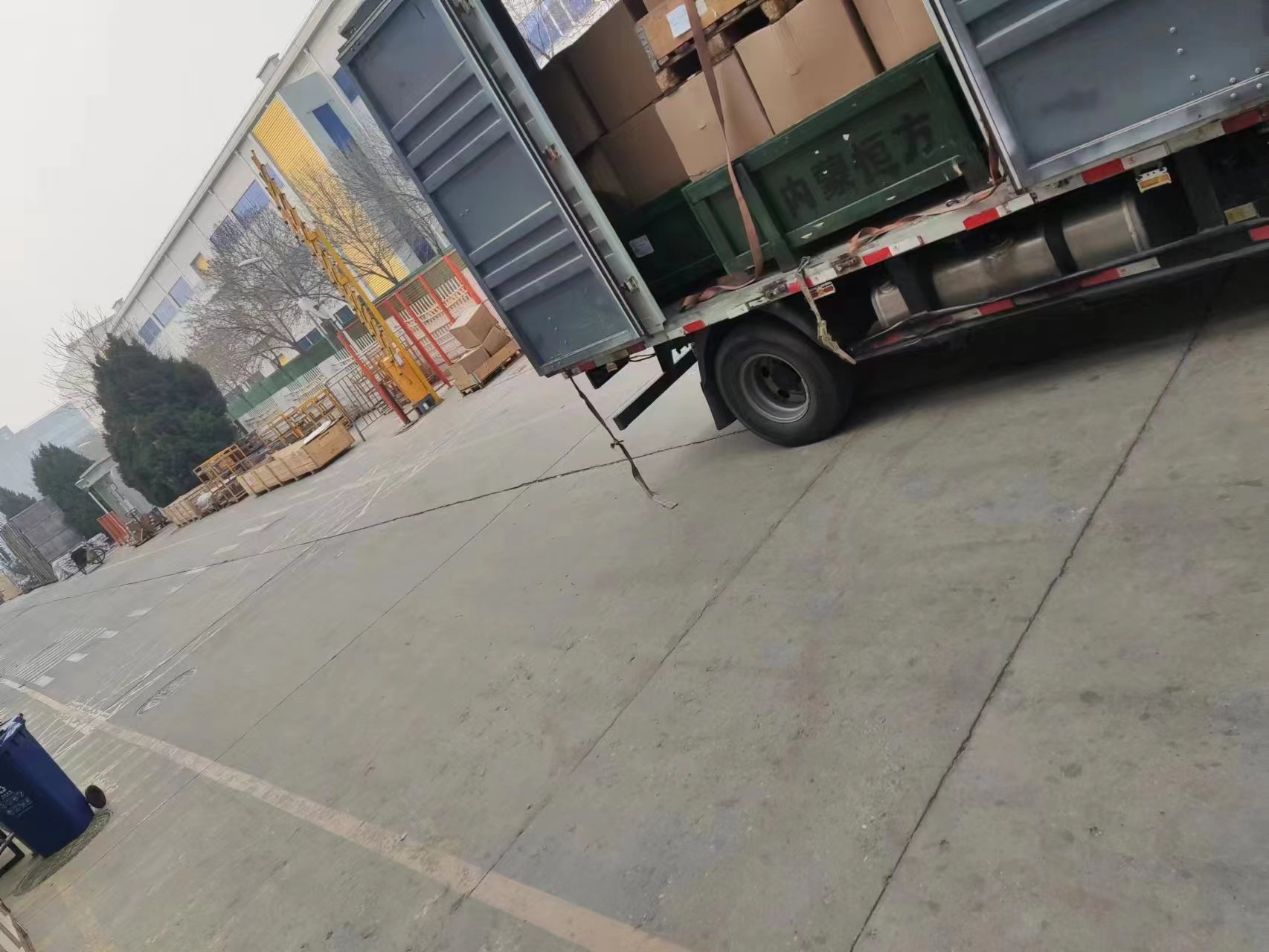 鄭州發(fā)新鄉(xiāng)公路運輸 長途專線 整車零擔 大件貨運全國   鄭州到新鄉(xiāng)普貨物流