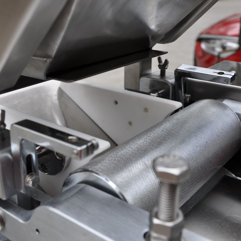 滾刀式水凝膠涂布機(jī) 滾刀式水凝膠（巴布膏）涂布機(jī)