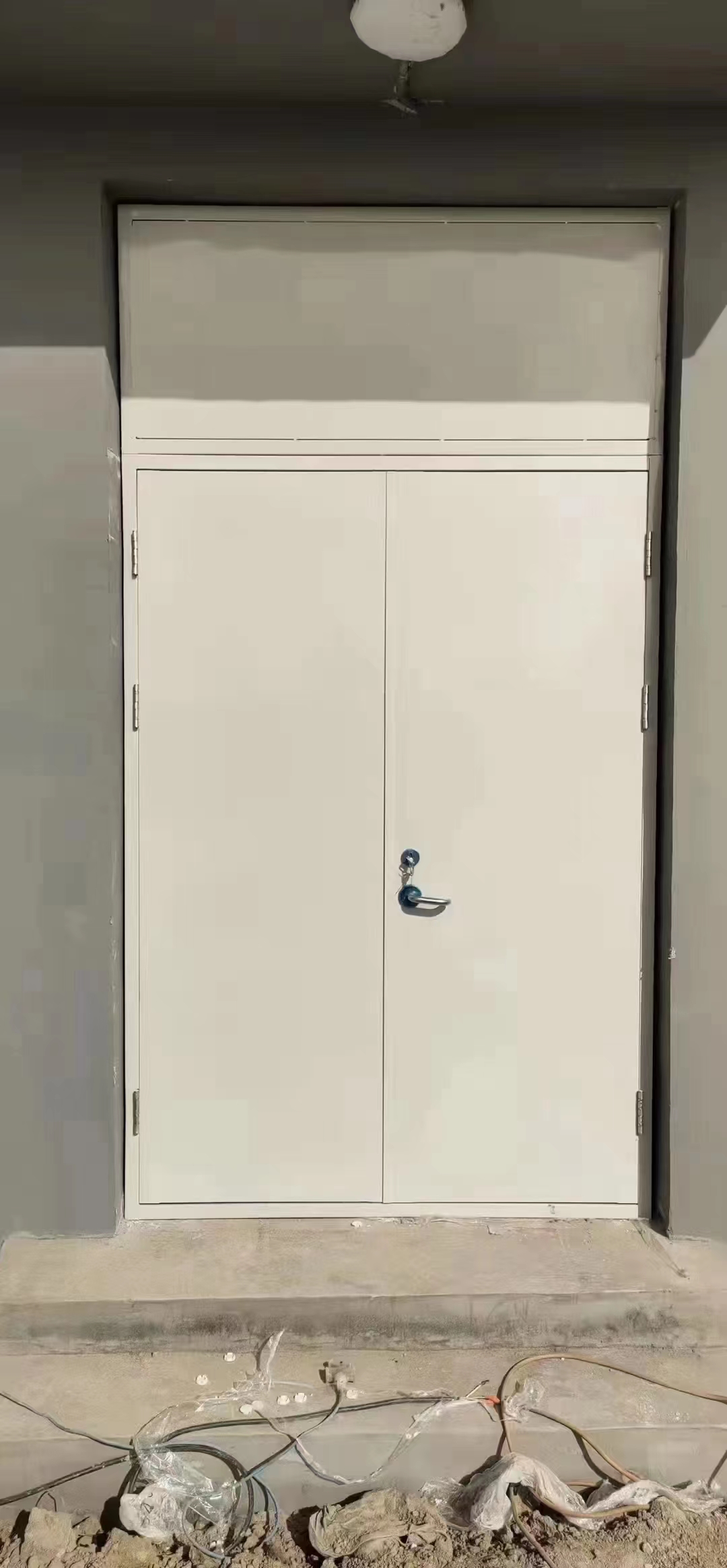 玻璃防火門多少錢  雙開烤漆鋼質(zhì)防火門 雙開烤漆鋼質(zhì)防火門廠家【金盛門窗】