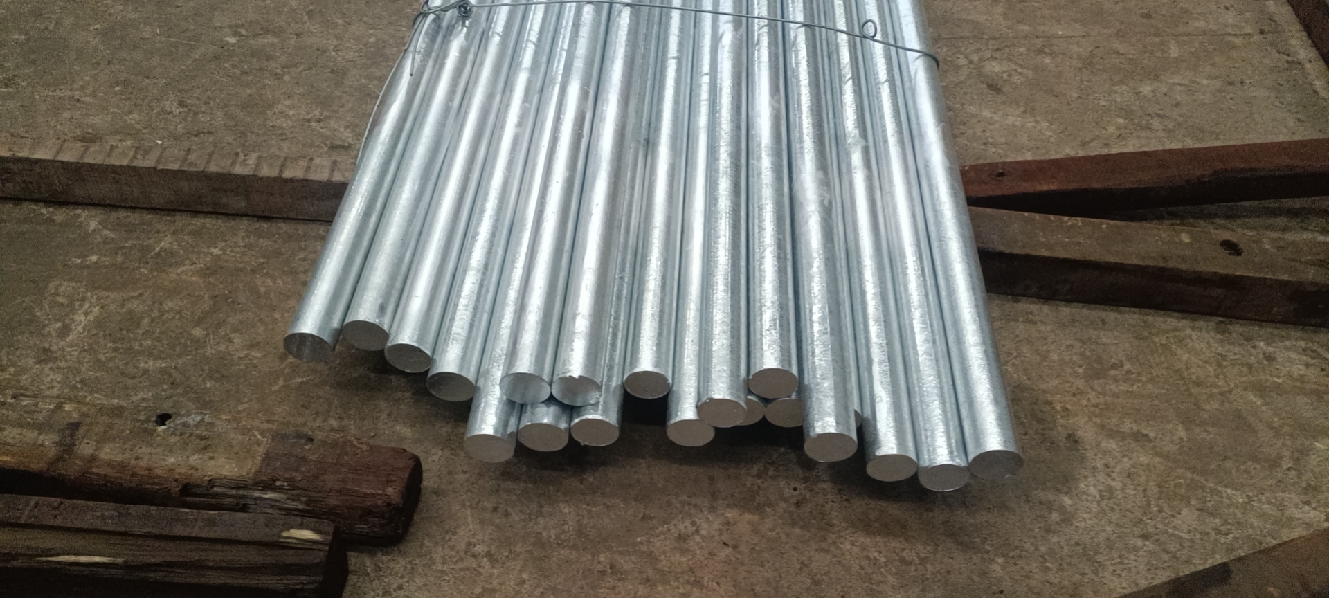 鍍鋅圓鋼廠家 鍍鋅圓鋼價(jià)格