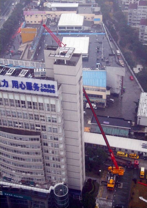 中山吊機，中山吊機出租，中山市吊機租賃，中山市吊機吊車吊裝搬運服務(wù)