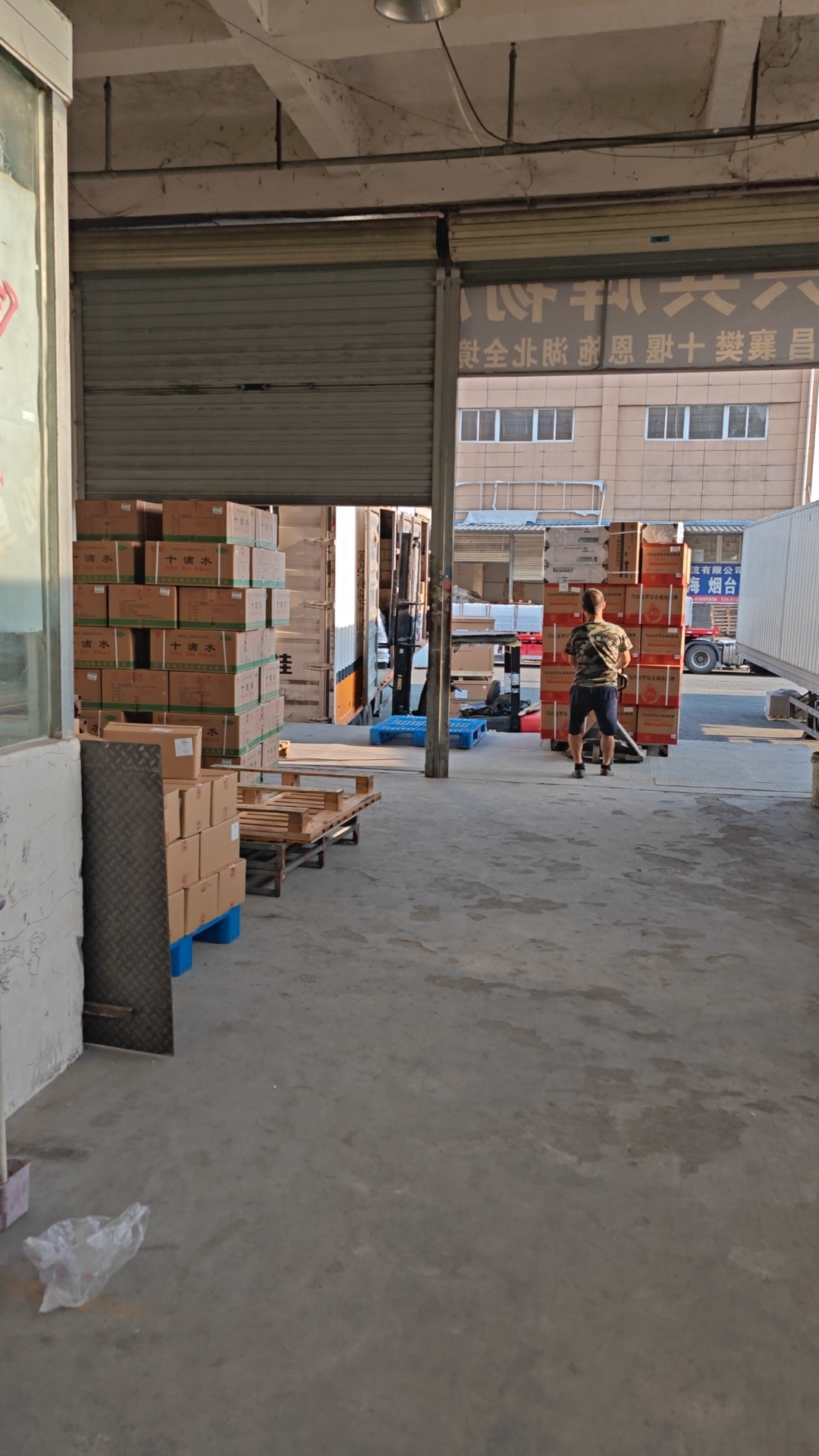 成都到湖北荊州專線運(yùn)輸 整車零擔(dān) 物流專線 貨物托運(yùn)湖北全境 成都至荊州長(zhǎng)途陸運(yùn)