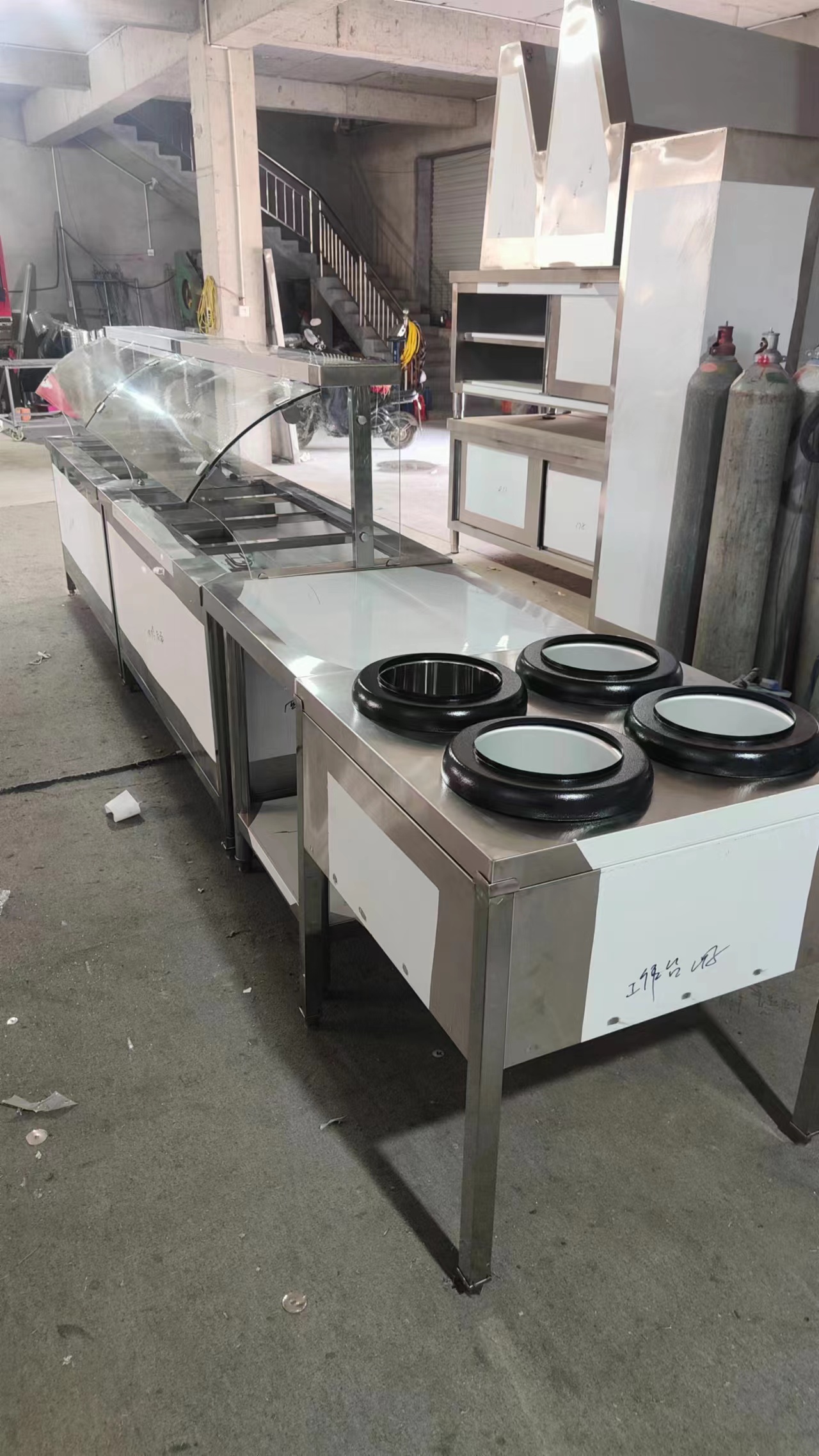 不銹鋼商用保溫售飯臺(tái) 玻璃罩快餐臺(tái)那家好 蒸菜保溫臺(tái)供應(yīng)商  可定制保溫售飯臺(tái) 商用快餐車加熱臺(tái)生產(chǎn)廠家