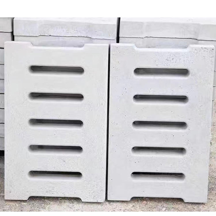 順平操場溝蓋板_雨水井篦子_規(guī)格齊全