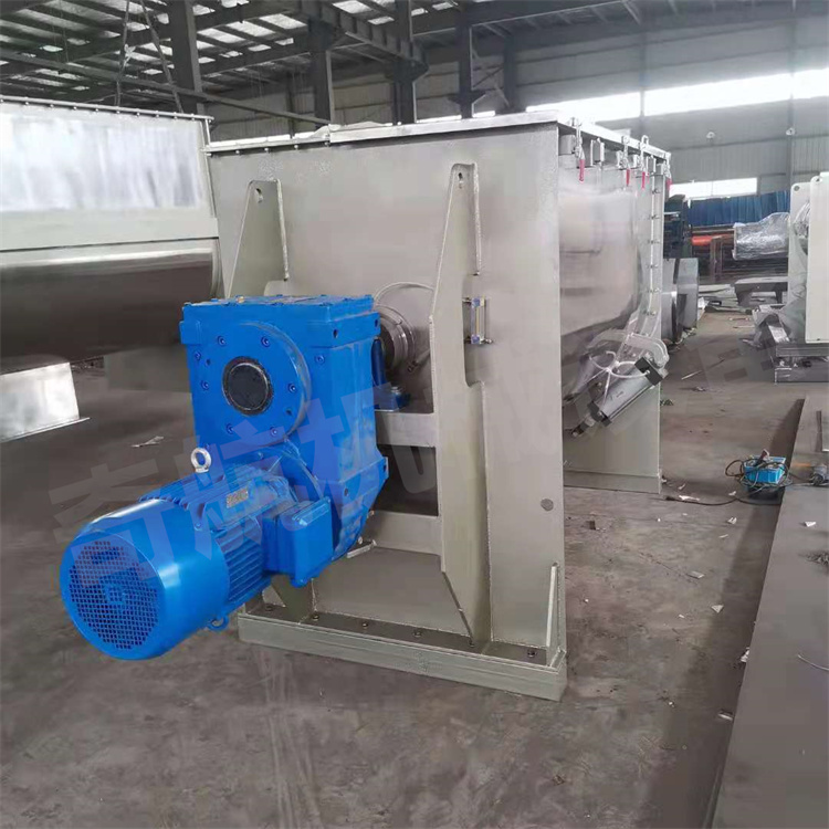 螺帶納米電氣石混合機(jī)，納米陶瓷混合機(jī)。