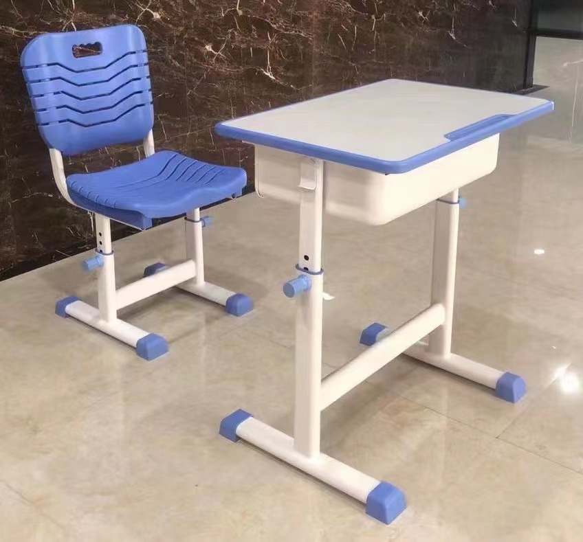 佛山小學(xué)生課桌椅生產(chǎn)廠家定制安裝、佛山小學(xué)生課桌椅批發(fā)價(jià)格