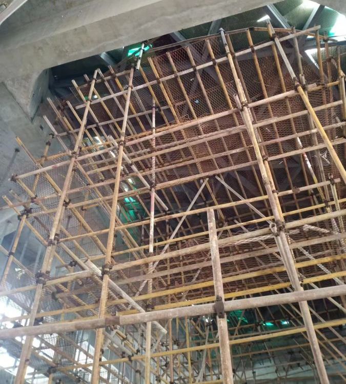 租售工程爬架 配件齊全 建筑腳手架租賃用于高空作業(yè) *工地用 施工爬架