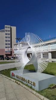 不銹鋼抽象雕塑