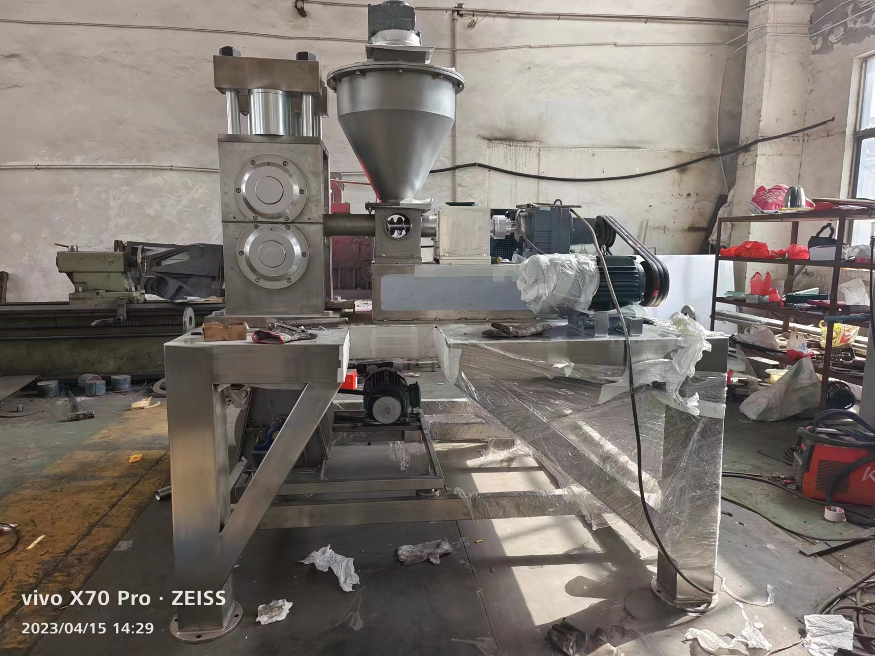 供應(yīng)GK系列干式制粒機(jī)