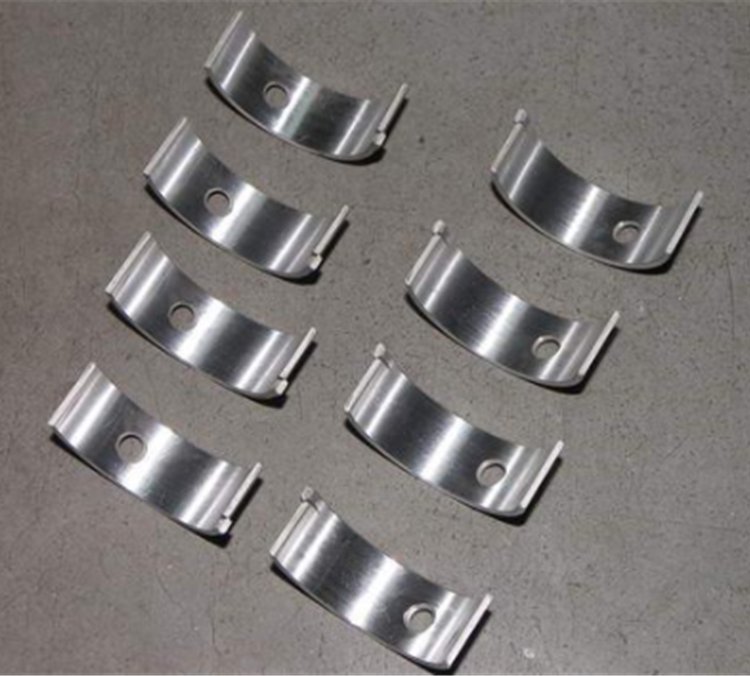 湖北連桿瓦供貨商 發(fā)動(dòng)機(jī)配件批發(fā) 長遠(yuǎn)軸瓦出售