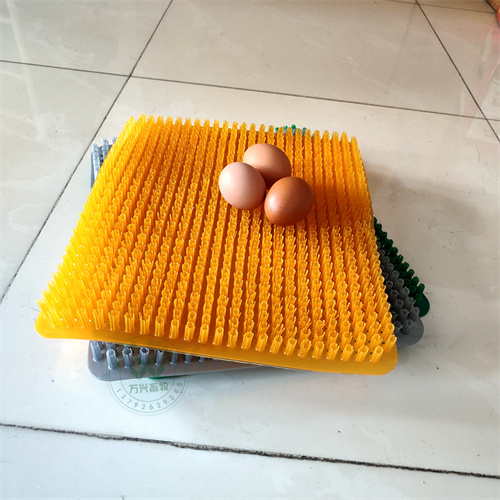 供应万兴畜牧鸡舍用塑料草垫 规格30×30cm