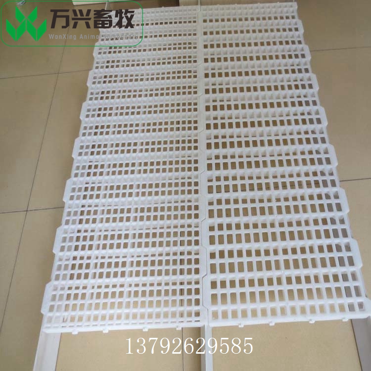 供應萬興畜牧雞鴨鵝舍鴨用漏糞板 規(guī)格1200×500×40mm