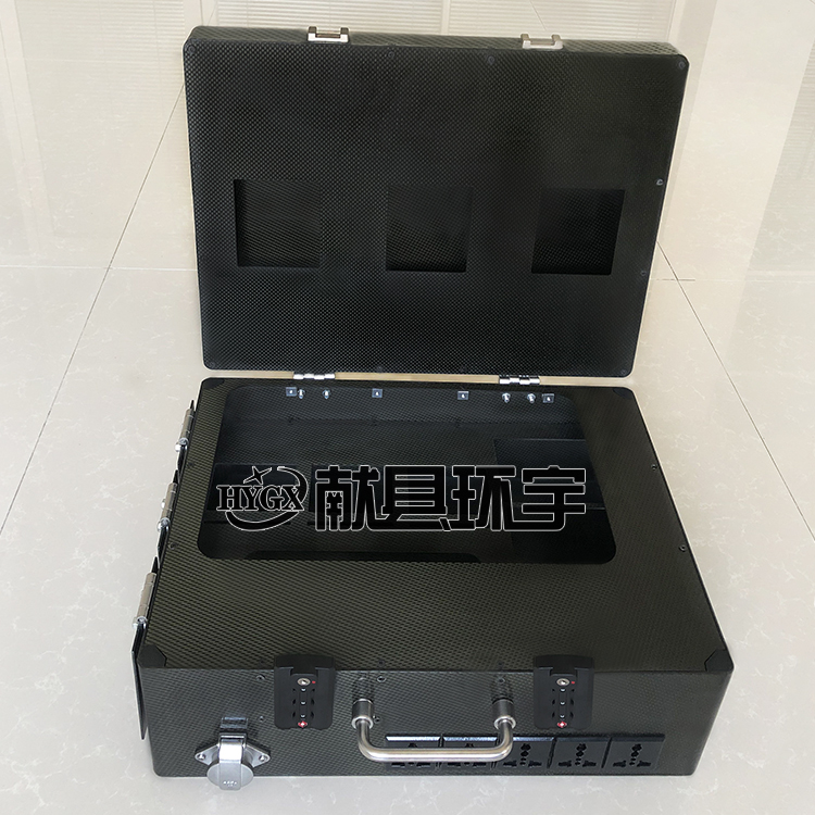 廠家供應(yīng)碳纖維箱主機(jī)箱 采用碳纖維復(fù)合材料 重量輕強(qiáng)度高