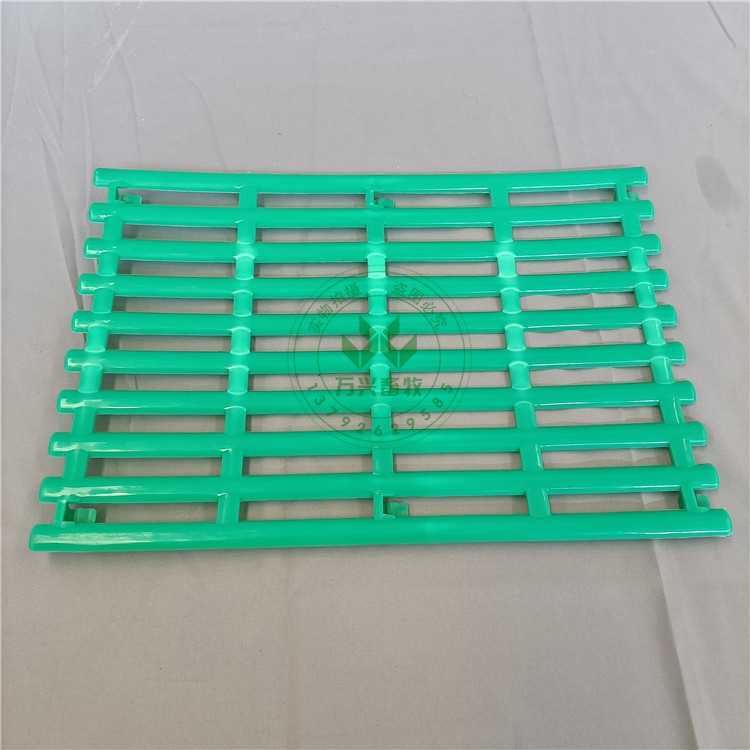 供應(yīng)萬興畜牧兔舍兔場用塑料兔漏糞板 規(guī)格38×28mm